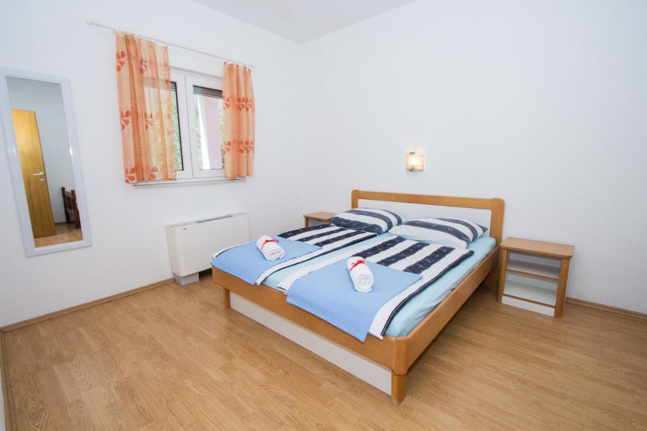 Apartments And Rooms Skalinada มูร์แตร์ ภายนอก รูปภาพ